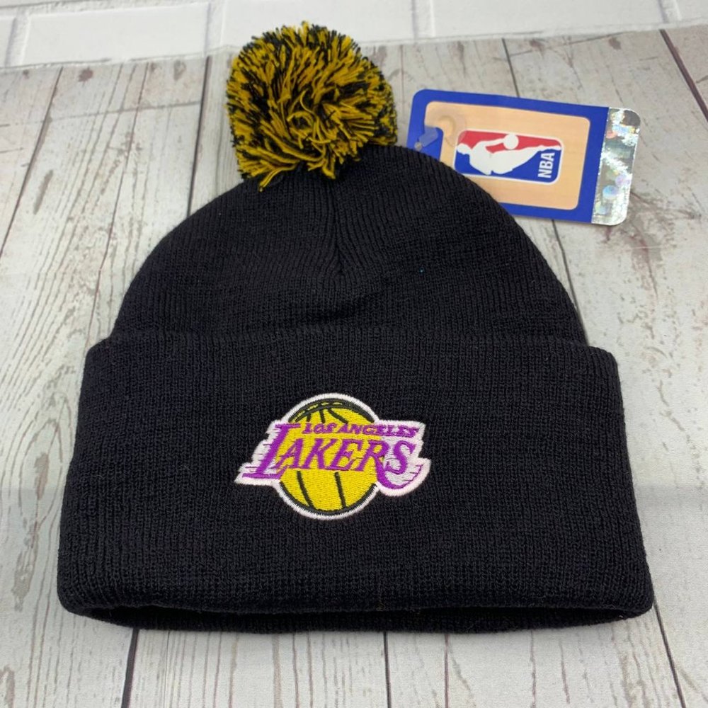 Vintage Cuffed Los Angeles Lakers Adidas Hat‎ Beanie Pom Pom Cap Black New Men